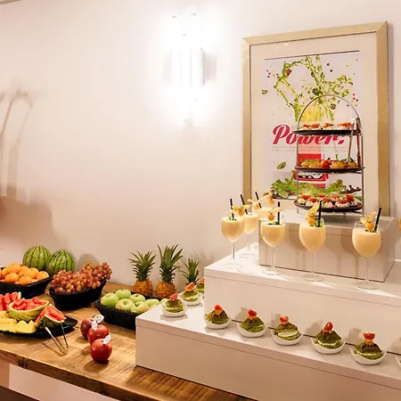 Hotel Leonardo 4*